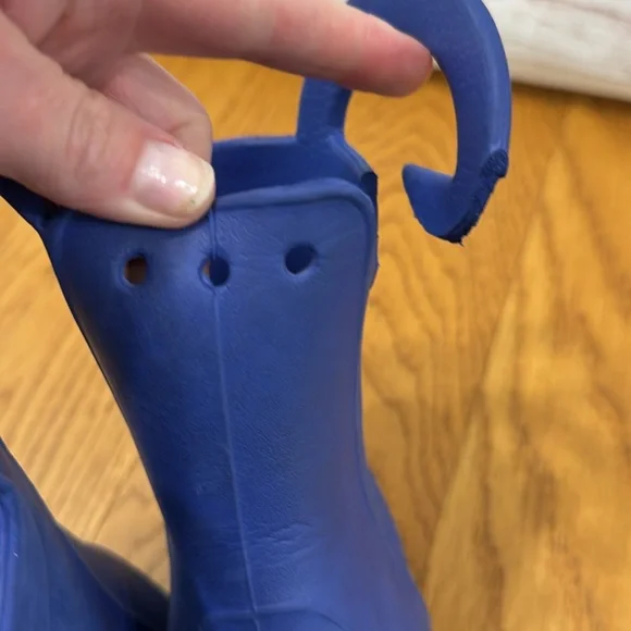 Kids Toddler boys bright blue Crocs rainboots size 12 - Picture 12 of 13